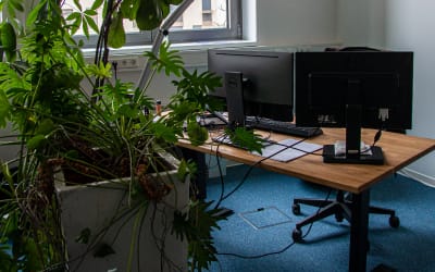 Workplace hpc DUAL Holding GmbH