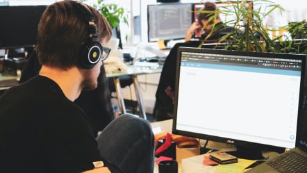 What Does a Frontend Developer Do?