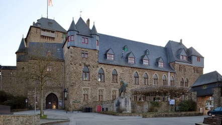 Relocating to Solingen: A Comprehensive Guide for Foreign Software Developers